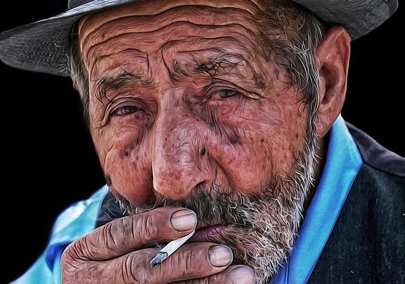 peau homme abimée par la cigarette